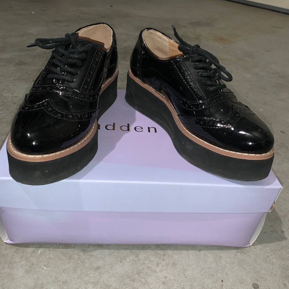 Platform Oxford type